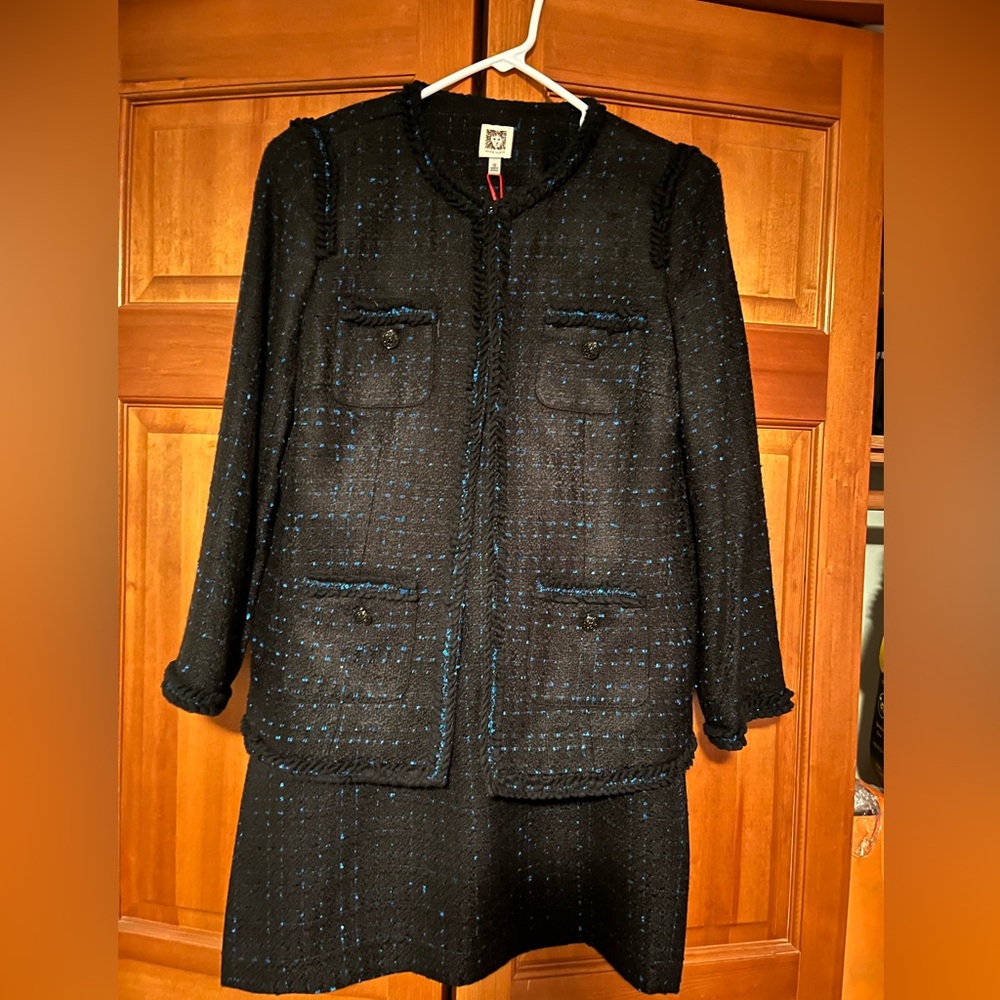 NWT Anne Klein Black and Blue Tweed Skirt Suit. Sz 10